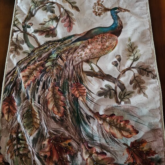 Peacock table runner - Picture 1 of 8